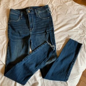 Abercrombie & Fitch Simone High Rise Jean Jegging